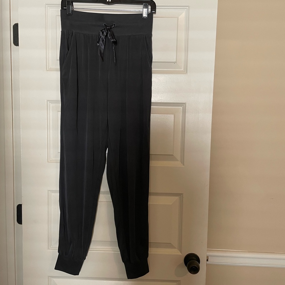 NWOT VS jogger Lounge Pants